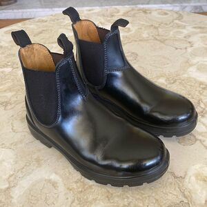 Aquatherm Leather Water Resistant Insulated Chelsea Boots